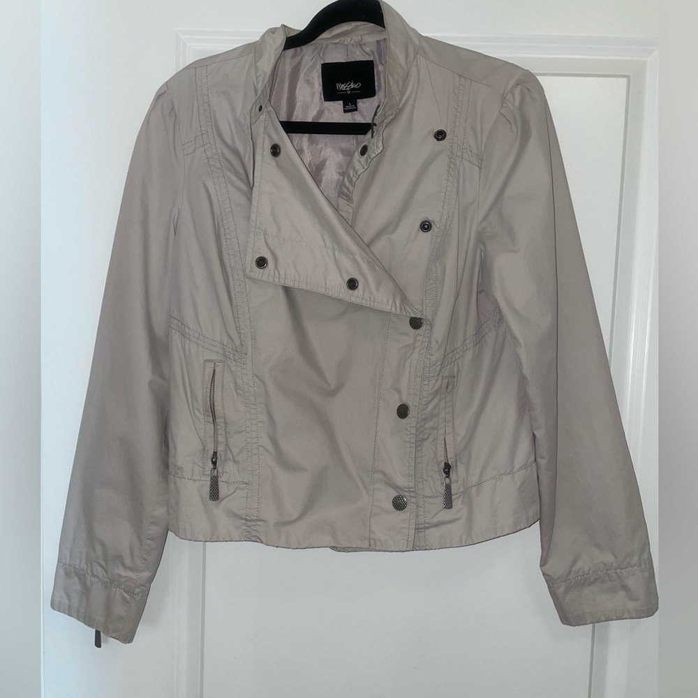 Mossimo light jaket. 100# cotton.